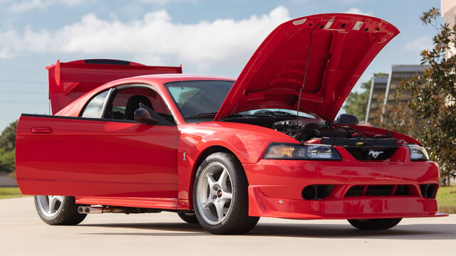 2000 Ford Mustang SVT Cobra R