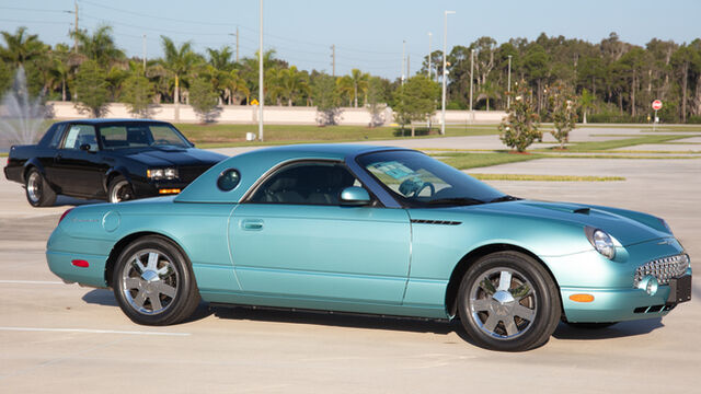 2002 Ford Thunderbird