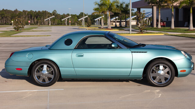 2002 Ford Thunderbird