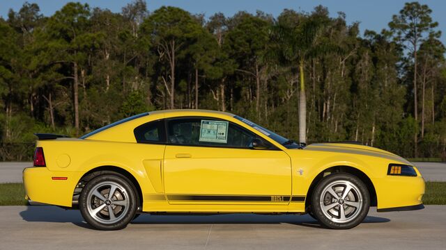 2003 Ford Mustang Mach 1