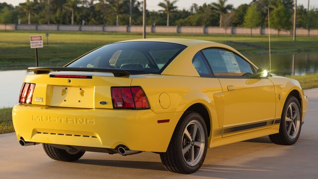 2003 Ford Mustang Mach 1