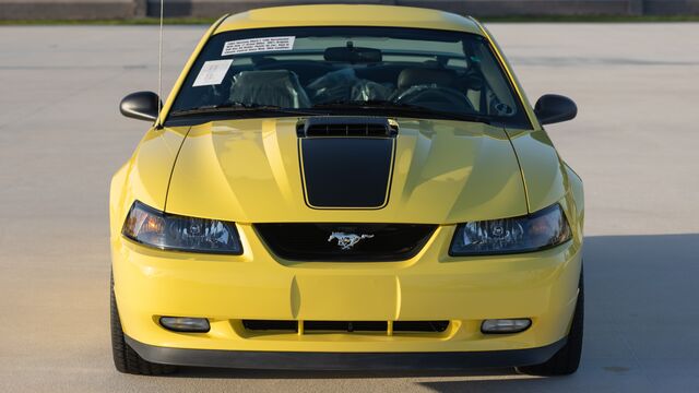 2003 Ford Mustang Mach 1