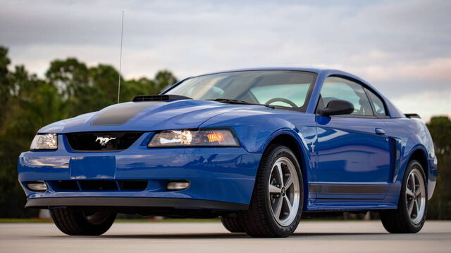 2003 Ford Mustang Mach 1