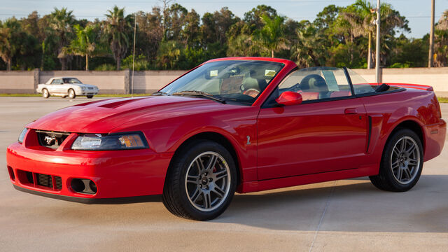 2003 Ford Mustang SVT Cobra 10th Anniversary