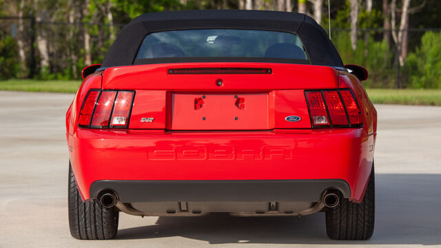 2003 Ford Mustang SVT Cobra 10th Anniversary