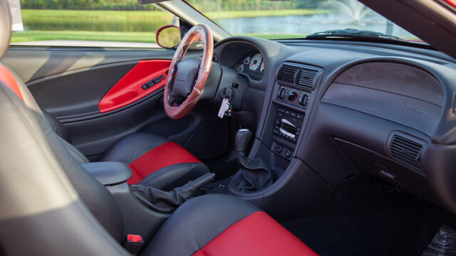 2003 Ford Mustang SVT Cobra 10th Anniversary