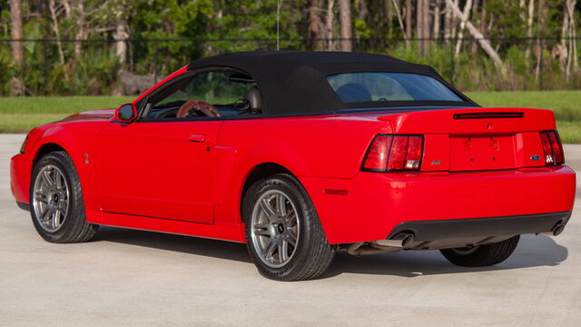 2003 Ford Mustang SVT Cobra 10th Anniversary