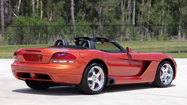 2005 Dodge Viper SRT-10 Copperhead Edition