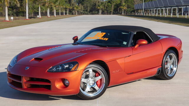 2005 Dodge Viper SRT-10 Copperhead Edition