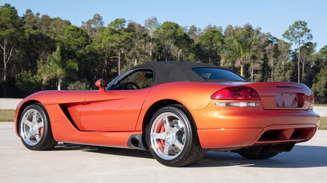 2005 Dodge Viper SRT-10 Copperhead Edition