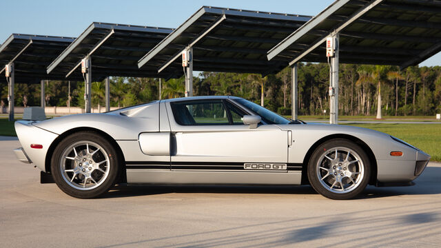 2005 Ford GT