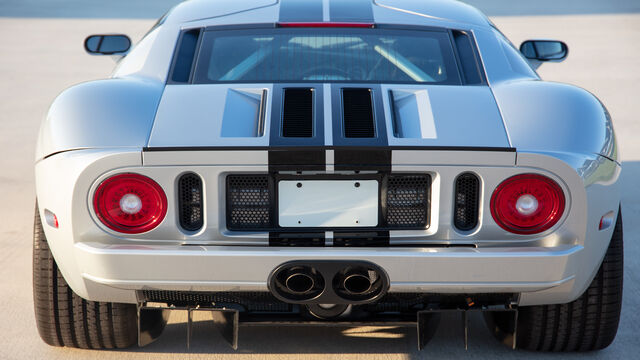 2005 Ford GT