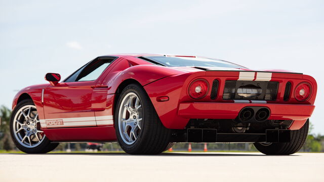 2005 Ford GT