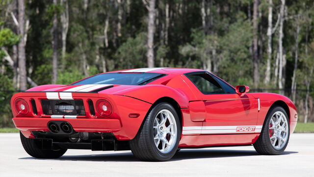 2005 Ford GT