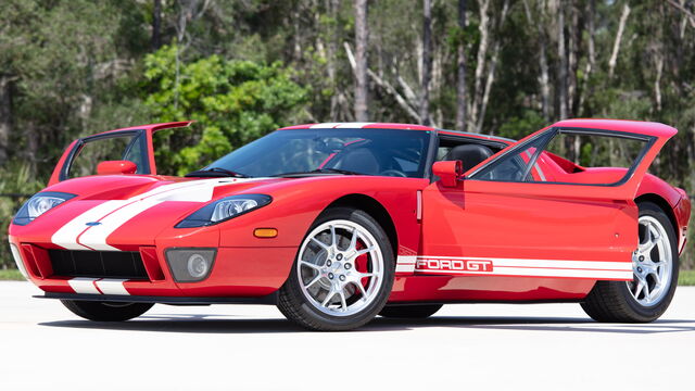 2005 Ford GT