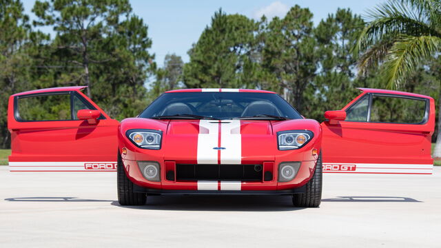 2005 Ford GT