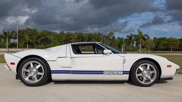 2005 Ford GT