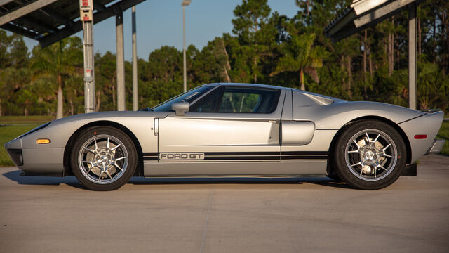 2005 Ford GT