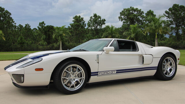 2005 Ford GT