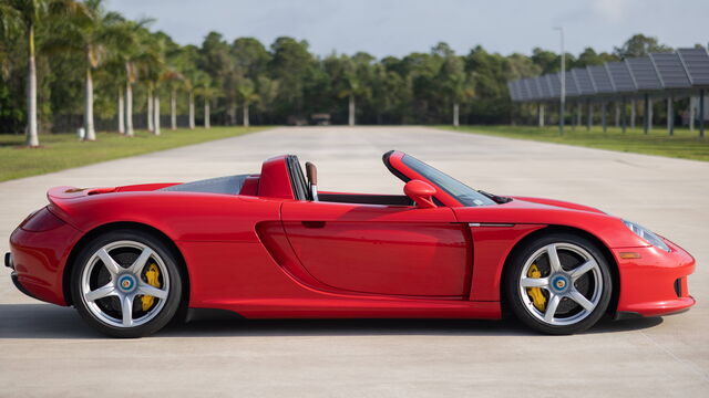 2005 Porsche Carrera GT