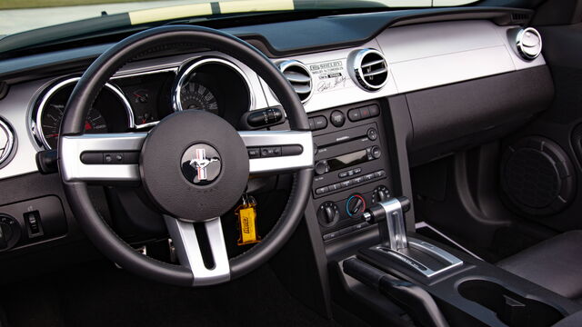 2007 Ford Mustang Shelby GT-HERTZ