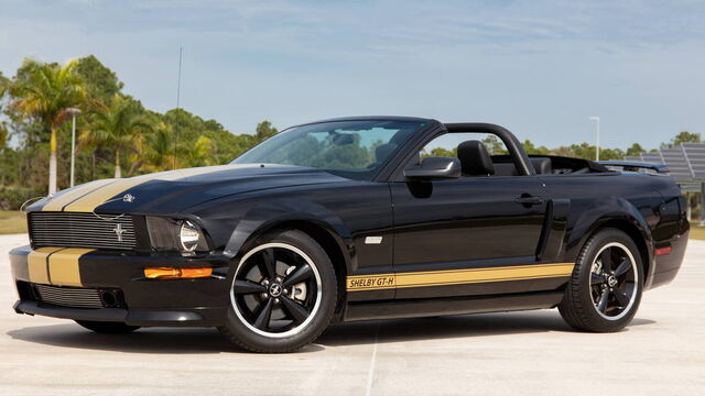 2007 Ford Mustang Shelby GT-HERTZ