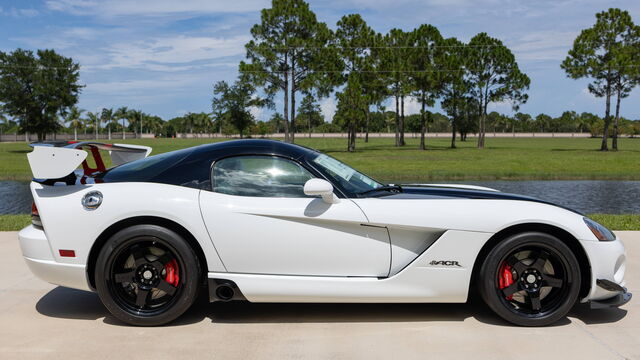 2009 Dodge Viper SRT-10