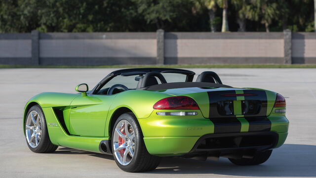 2010 Dodge Viper SRT-10