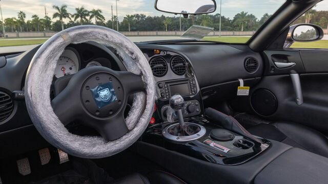 2010 Dodge Viper SRT-10 Convertible Final Edition