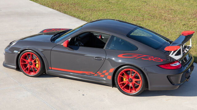 2011 Porsche 911 GT3 RS 