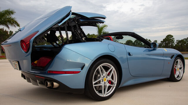 2015 Ferrari California T