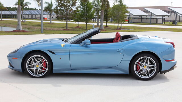 2015 Ferrari California T