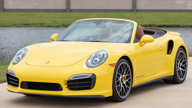 2015 Porsche 911 Turbo S