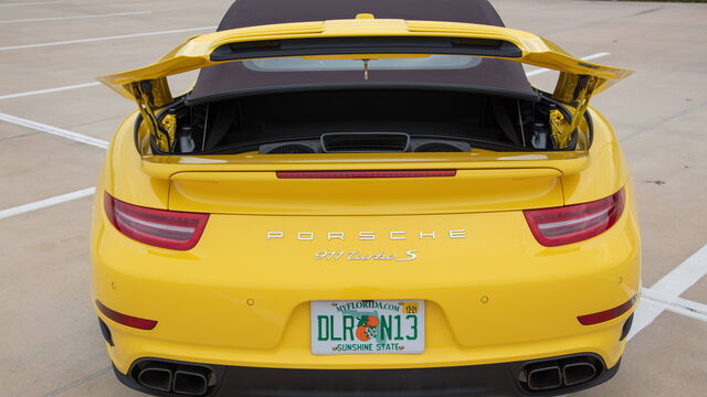 2015 Porsche 911 Turbo S