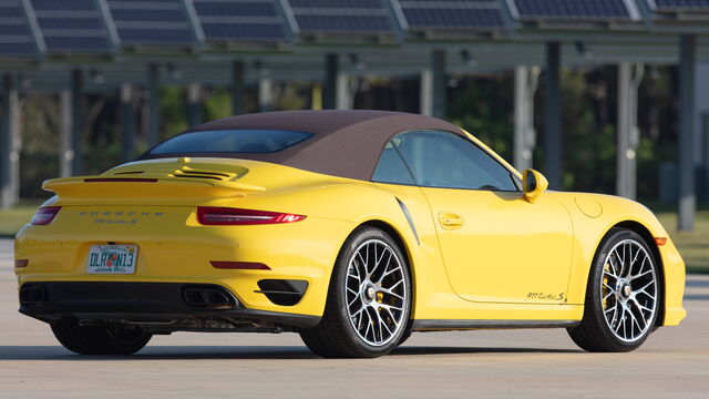 2015 Porsche 911 Turbo S