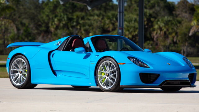 2015 Porsche 918 Spyder