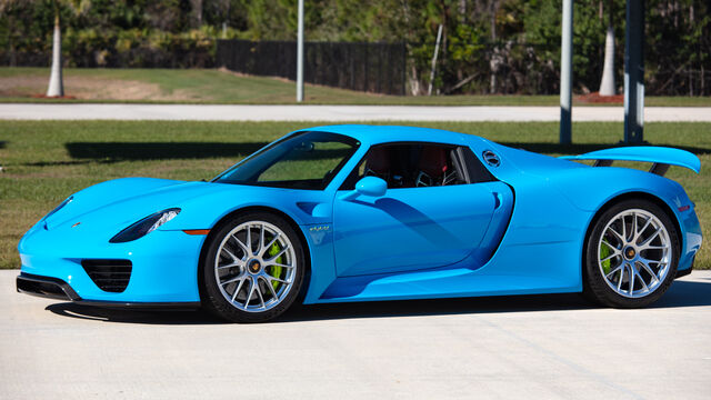 2015 Porsche 918 Spyder