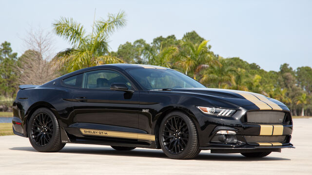 2016 Ford Shelby Mustang Hertz