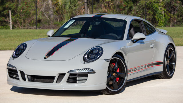 2016 Porsche 911 GTS RennSport Reunion 