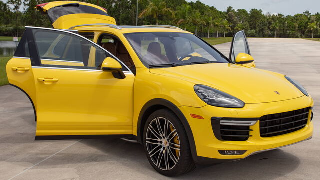 2016 Porsche Cayenne Turbo S