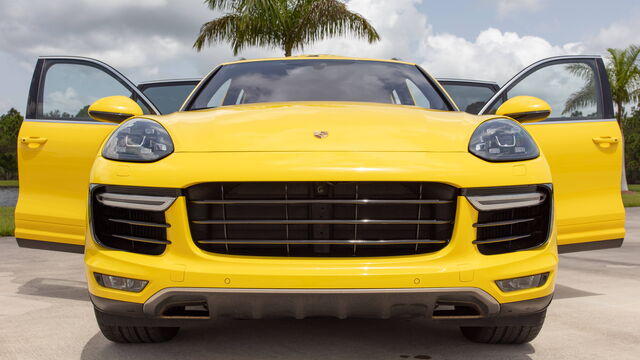 2016 Porsche Cayenne Turbo S