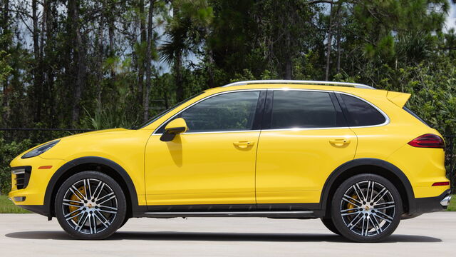 2016 Porsche Cayenne Turbo S