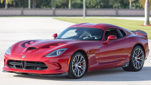 2017 Dodge Viper GTC 