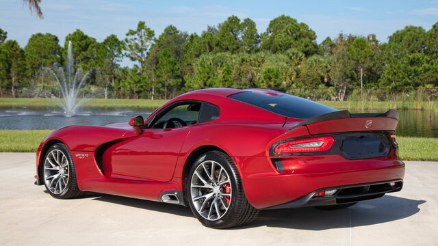 2017 Dodge Viper GTC 