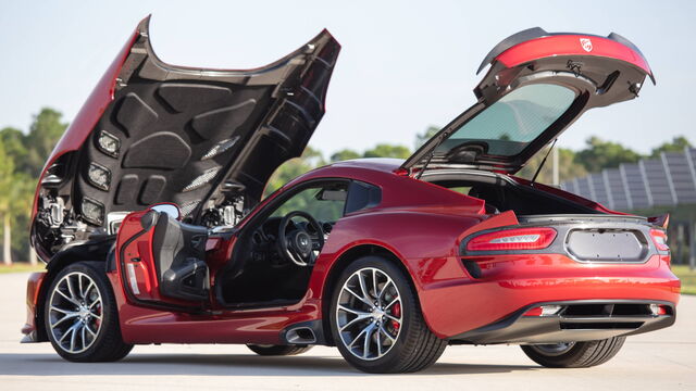 2017 Dodge Viper GTC 