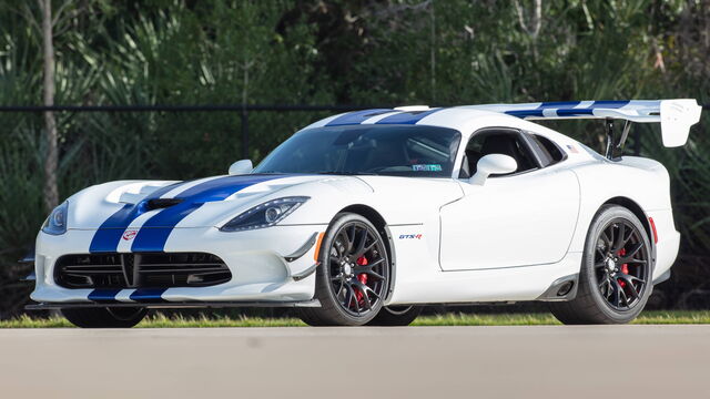 2017 Dodge Viper GTS-R