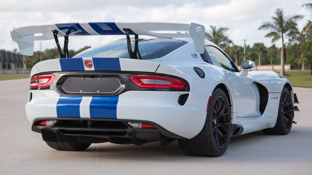 2017 Dodge Viper GTS-R