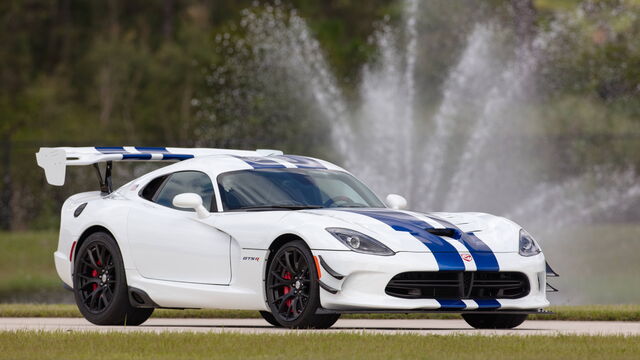 2017 Dodge Viper GTS-R