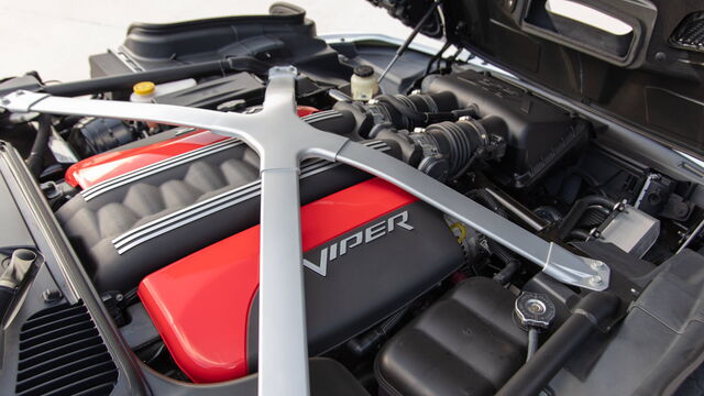 2017 Dodge Viper GTS-R