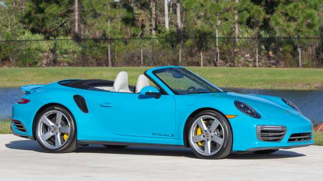 2017 Porsche 911 Turbo S Cabriolet